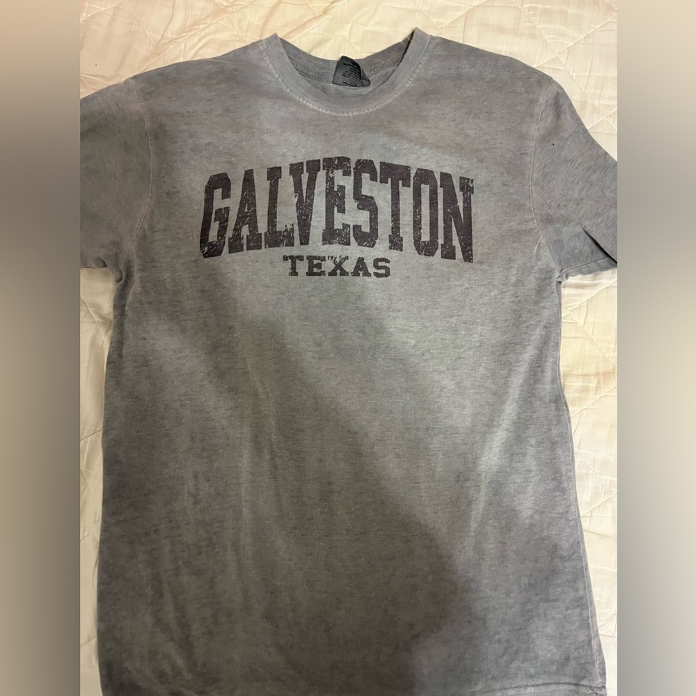 Galveston Texas t shirt (L)
